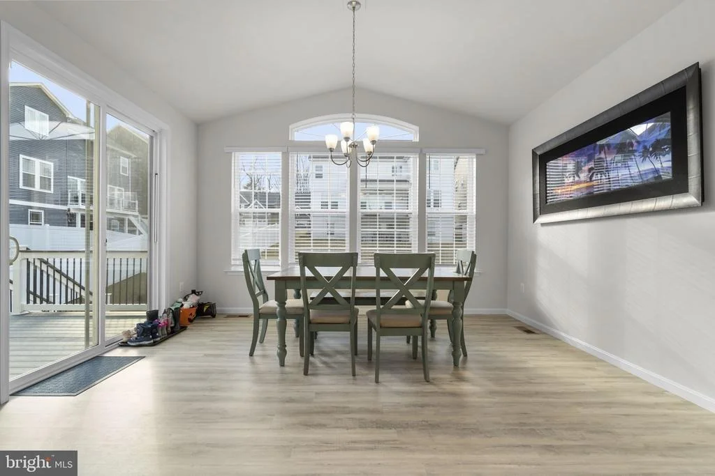 Photo of 68 SNOWDROP DRIVE