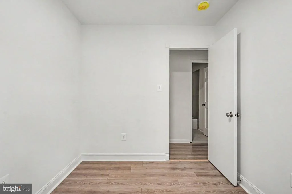 Photo of 627 SEQUOIA DRIVE