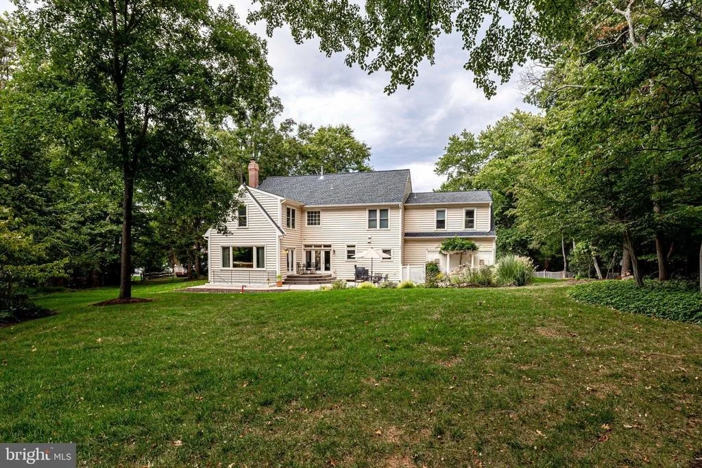 Photo of 12704 POND CREST LANE