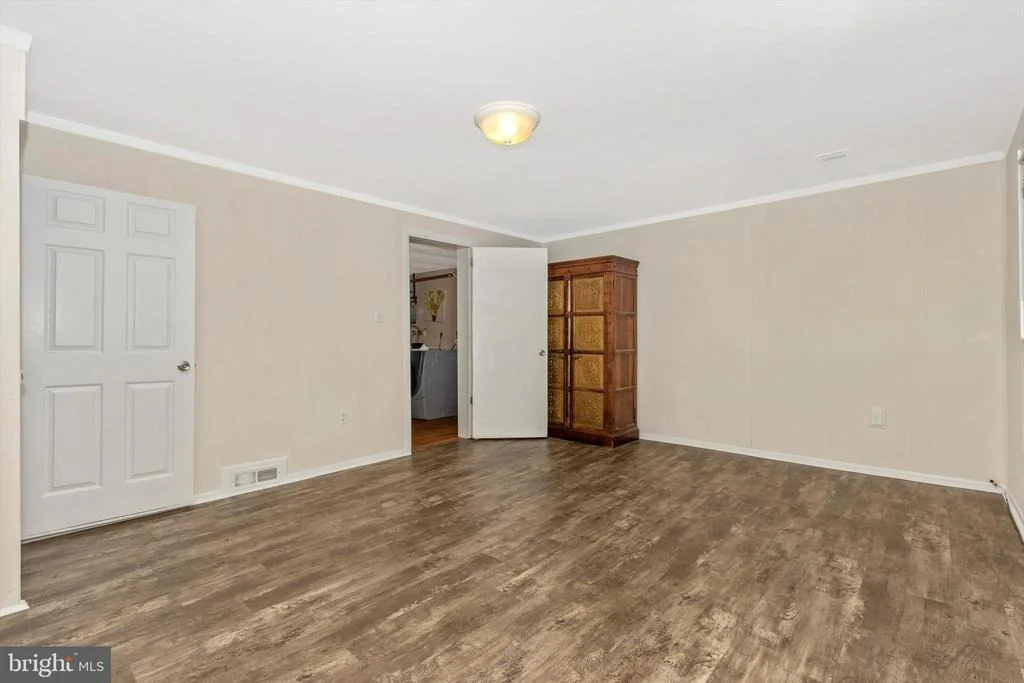 Photo of 4112 WELLER ROAD