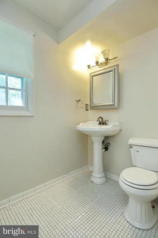 Photo of 2690 PINEWOOD DRIVE