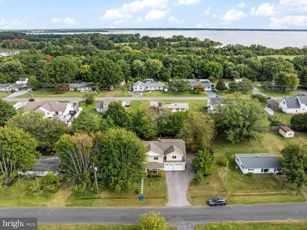 Photo of 1351 CALVERT ROAD