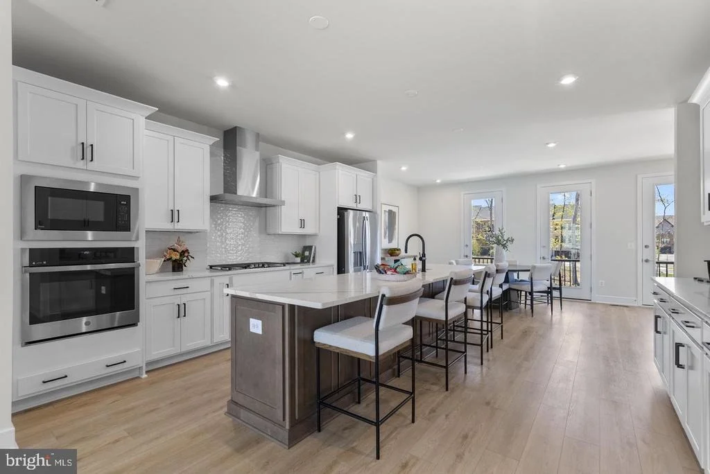 Photo of Unit TYCE24F2 at 3 PICASSO SQUARE