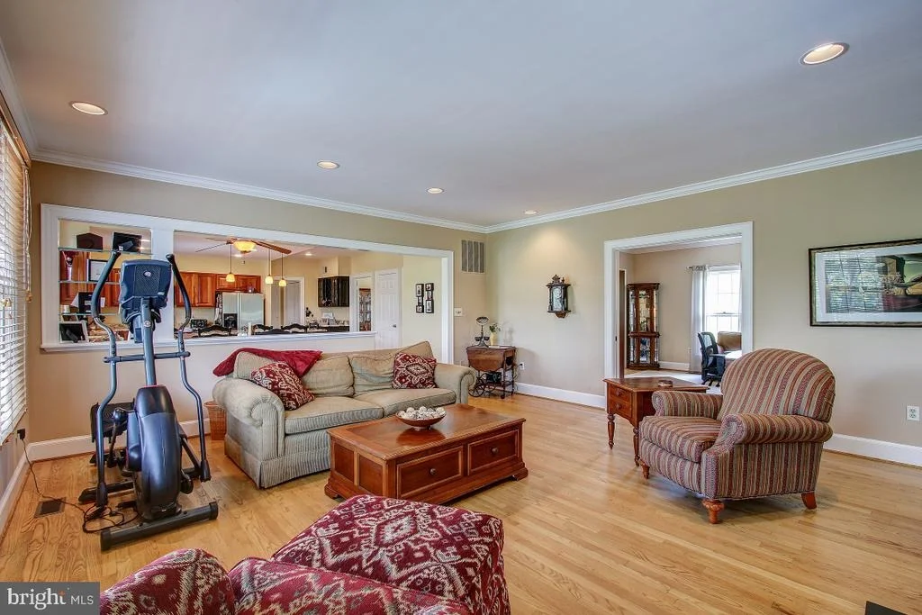 Photo of 22137 CREEKVIEW DRIVE