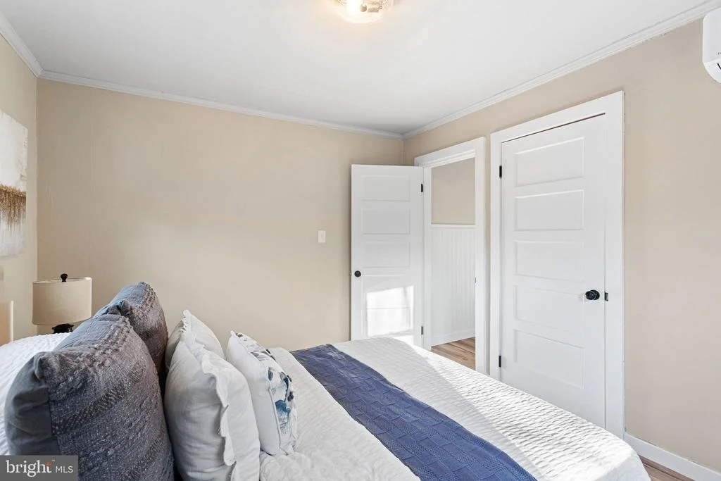 Photo of 945 WASHINGTON AVENUE