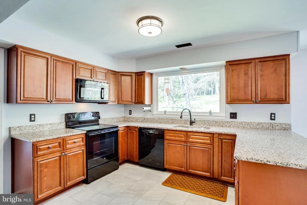 Photo of 9813 MAINSAIL DRIVE