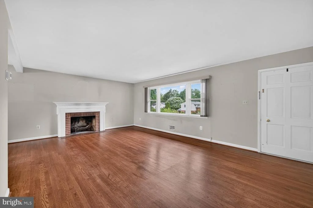Photo of 7011 SEA CLIFF ROAD