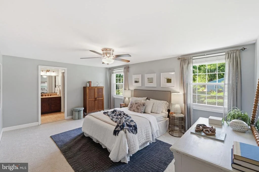 Photo of 14005 BETHPAGE LANE