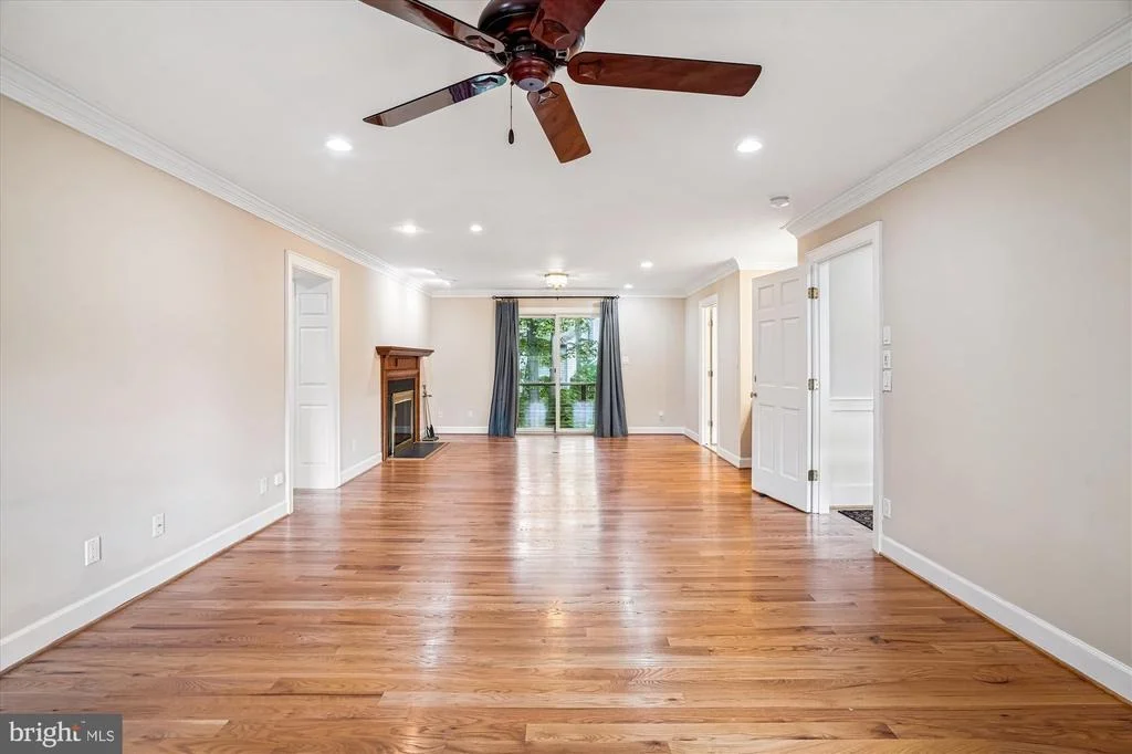Photo of 8849 TUCKERMAN LANE