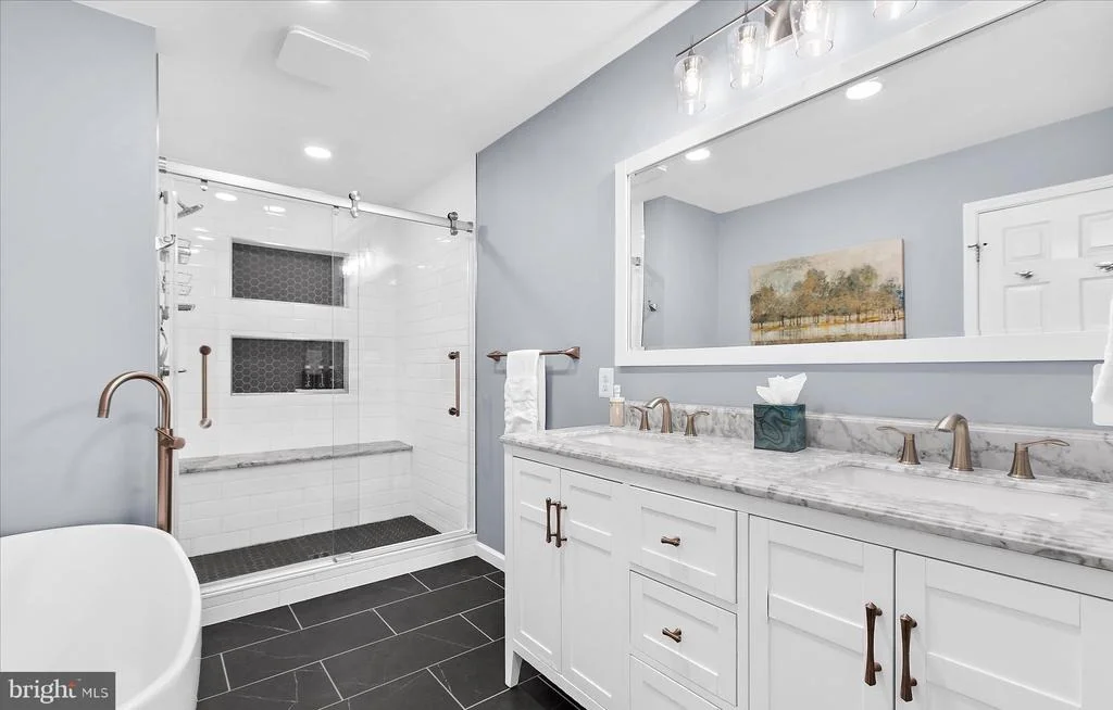 Photo of 102 BREWER AVENUE