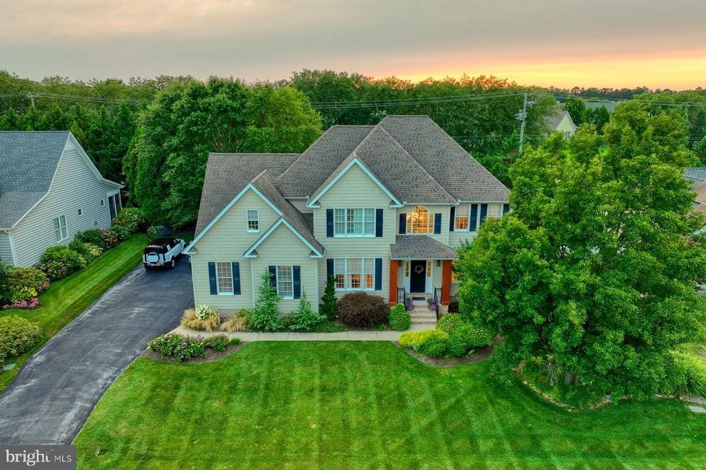 Photo of 6 WELLINGTON PLACE