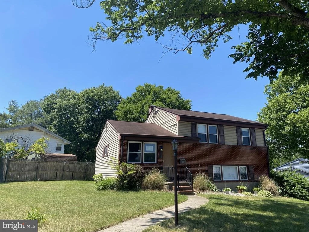 Photo of 320 ARDMORE ROAD