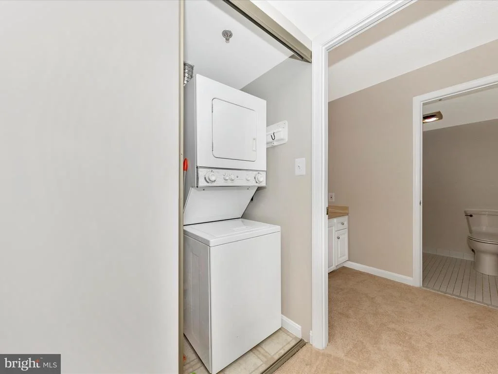Photo of Unit 402 at 14809 PENNFIELD CIRCLE
