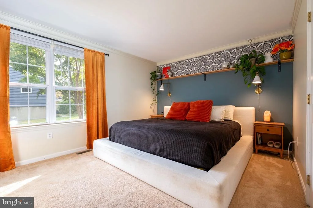 Photo of 4790 HOWARD PLACE