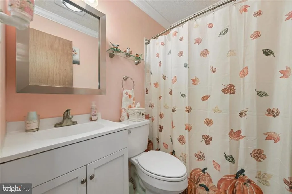 Photo of 5601 CALVERT DRIVE