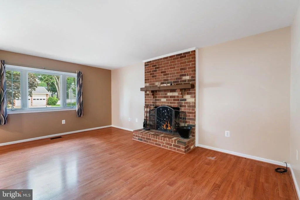 Photo of 4084 BRAXTON ROAD