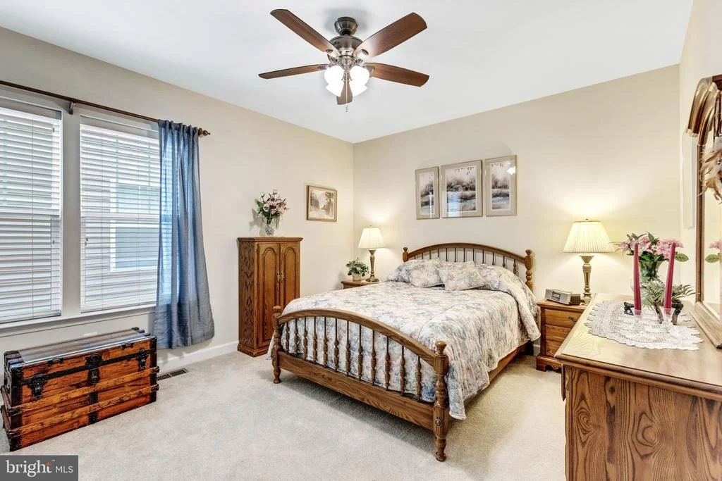 Photo of 816 HOLDEN ROAD