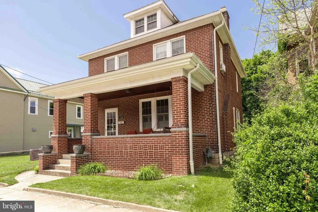 Photo of 314 PULASKI STREET