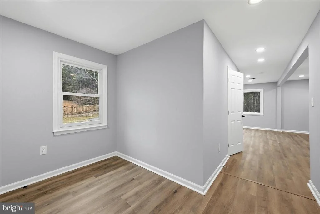 Photo of 2639 LOGMILL ROAD