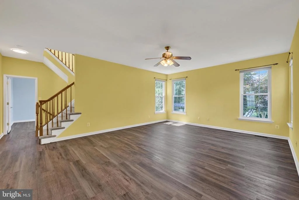 Photo of 1420 MOONSHADOW ROAD