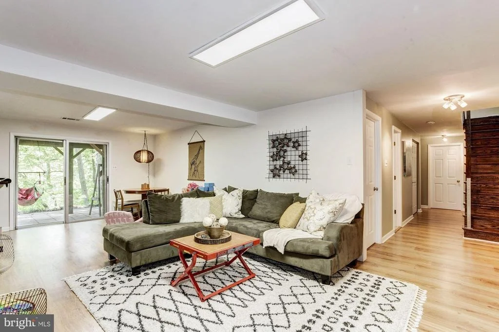 Photo of 7104 HADLOW COURT