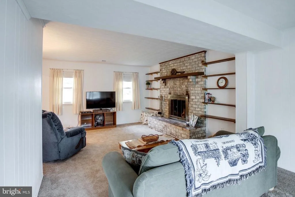 Photo of 9696 COPELAND DRIVE
