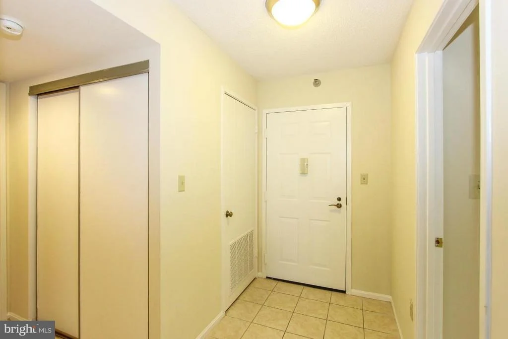 Photo of Unit 718 at 15100 INTERLACHEN DRIVE