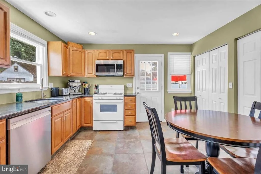 Photo of 15 RADNOR BOULEVARD