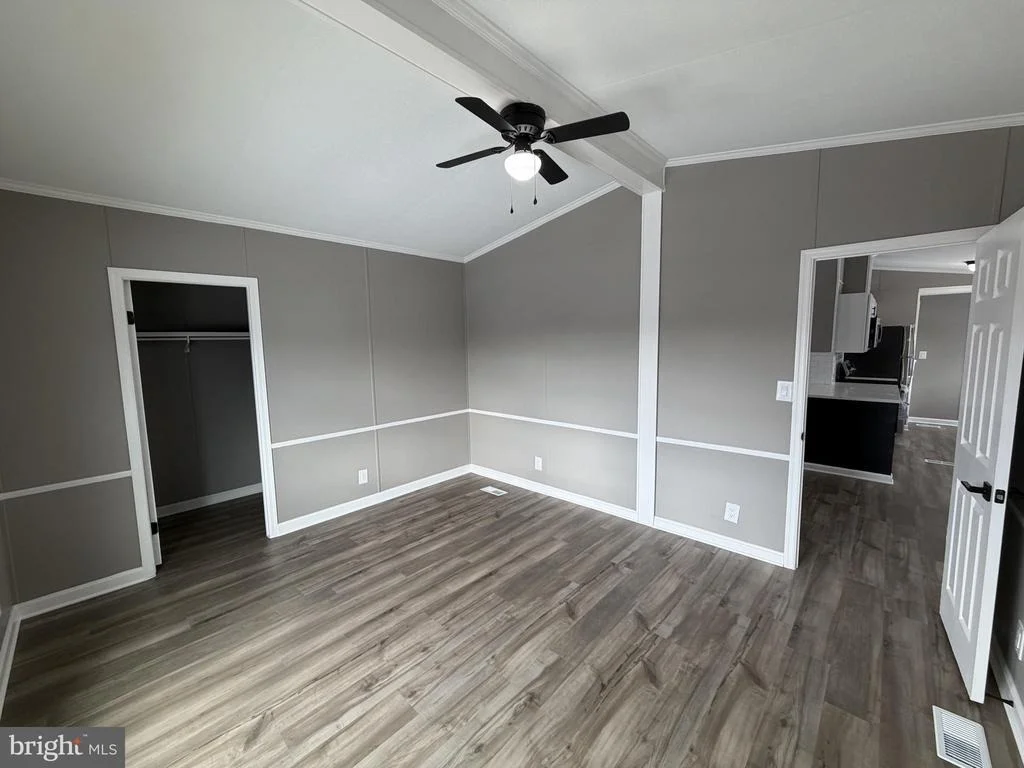 Photo of 135 COWHIDE CIRCLE