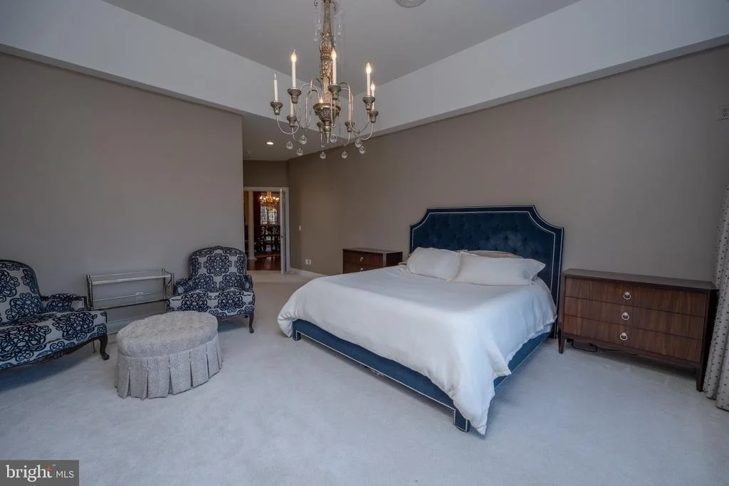 Photo of 1001 SUTTER LANE