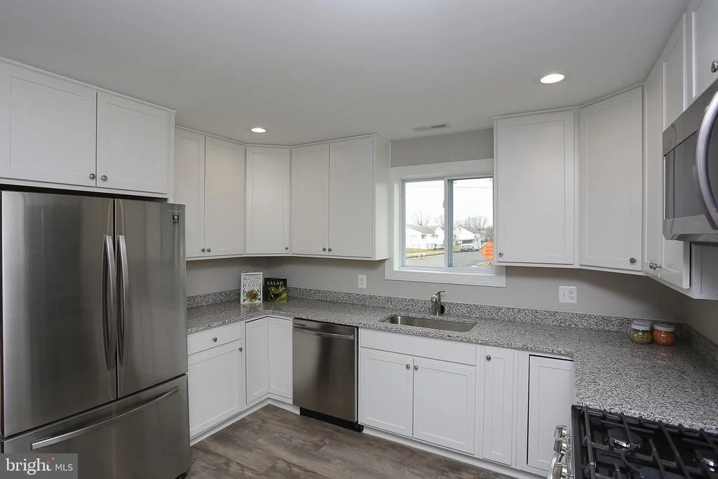 Photo of 2403 ZION ROAD