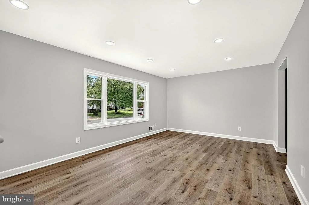 Photo of 4016 MAPLETON DRIVE
