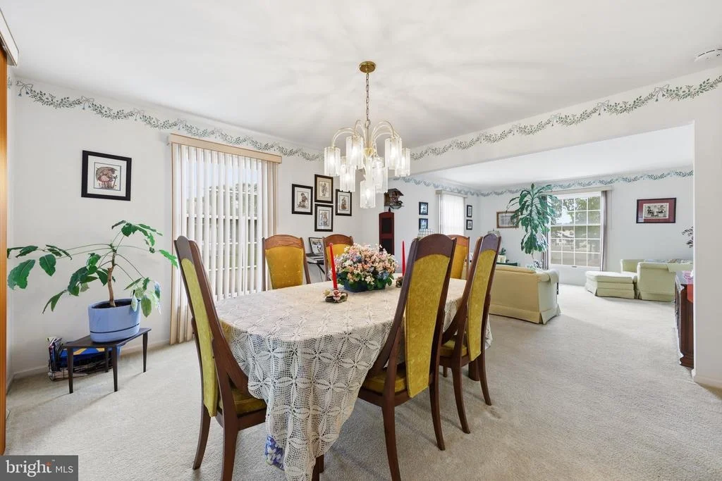 Photo of 1 MOSS VIEW LANE