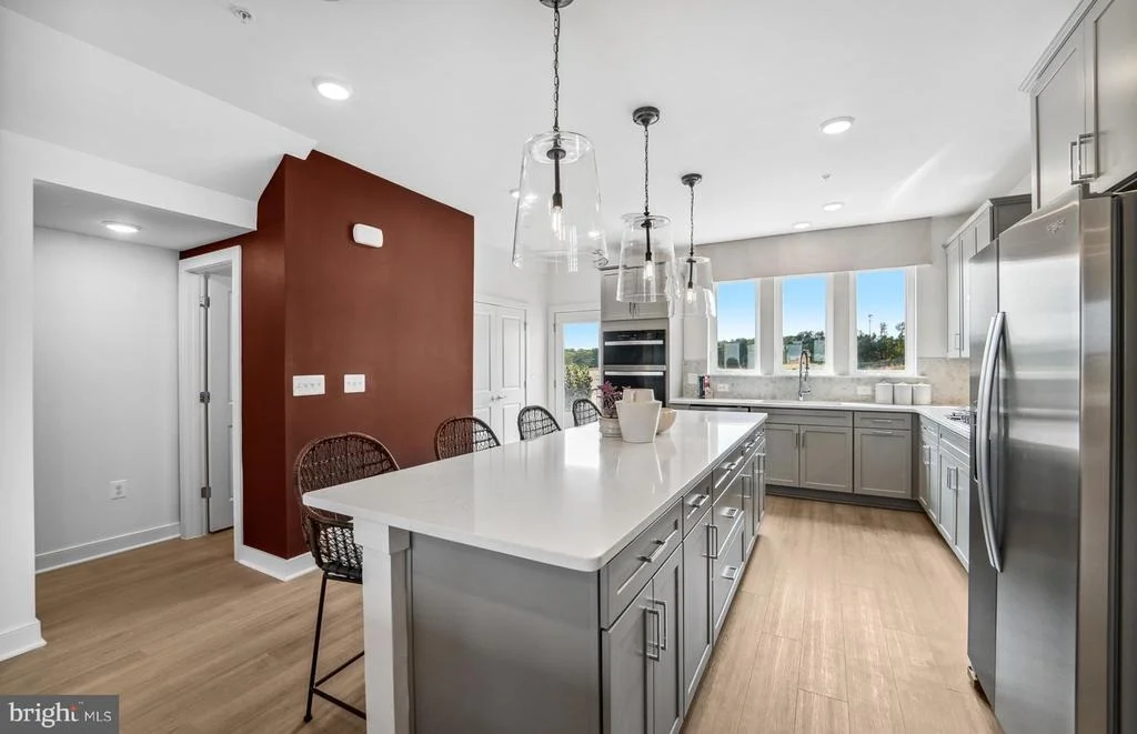 Photo of 706 SHELLBARK LANE