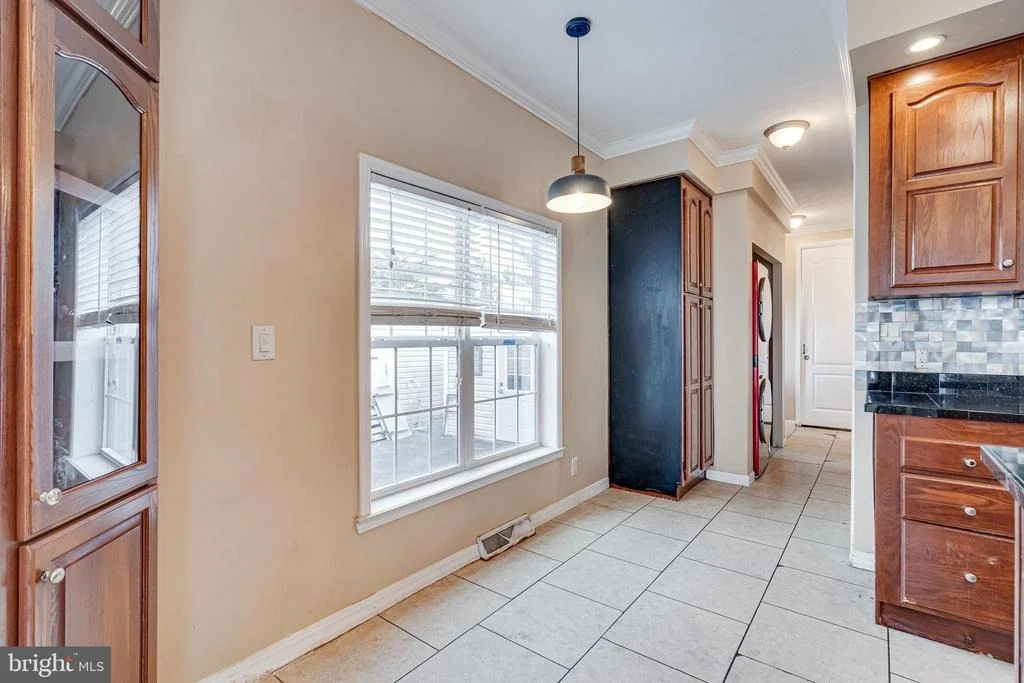Photo of 4252 AIRLINE PARKWAY