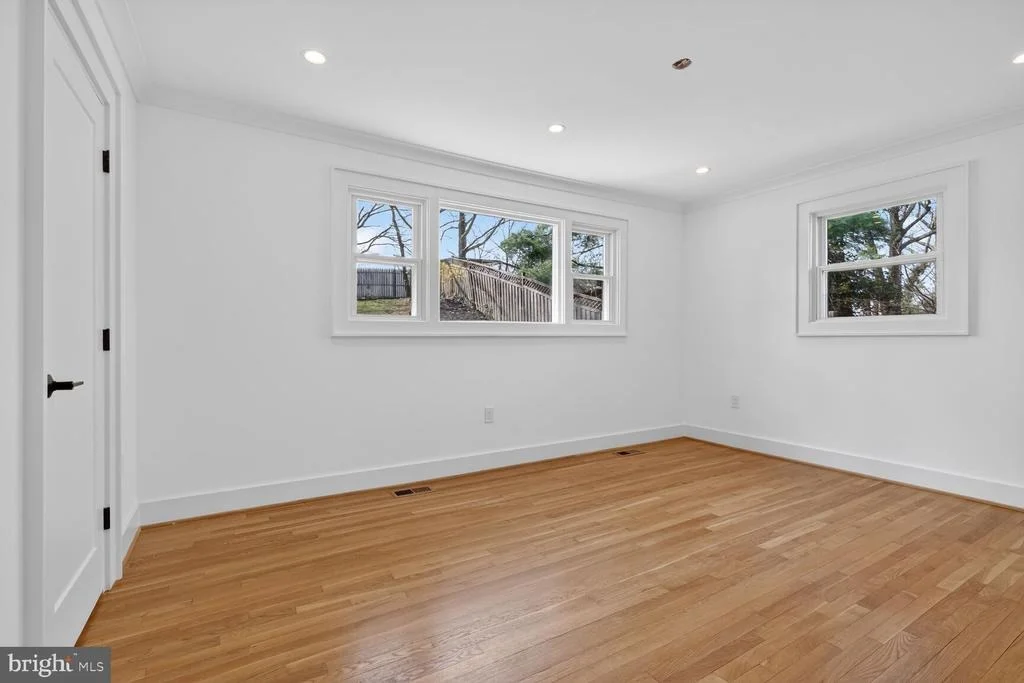 Photo of 10224 GREEN FOREST DRIVE