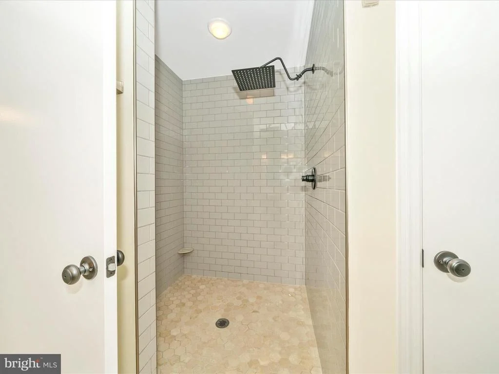 Photo of 903 MERCER PLACE