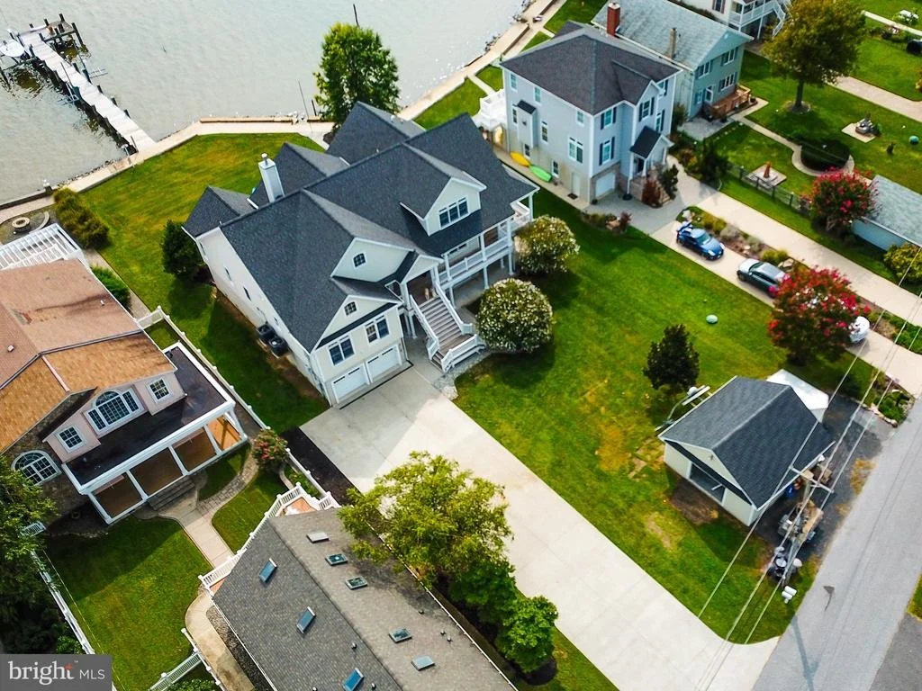 Photo of 3539 BAY DRIVE