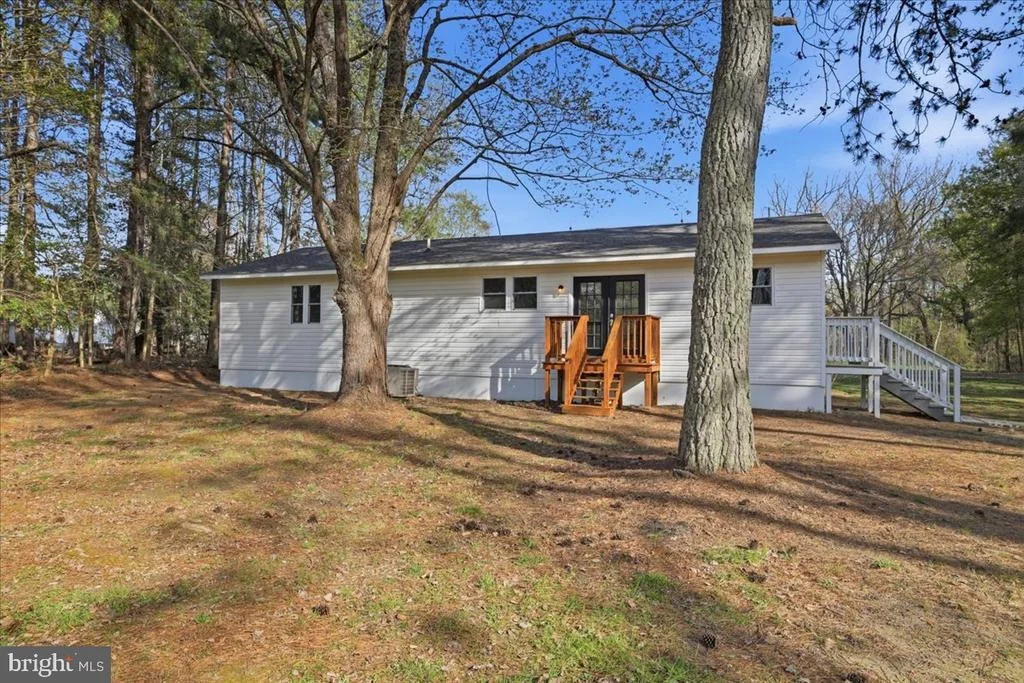 Photo of 3784 MERRY POINT ROAD