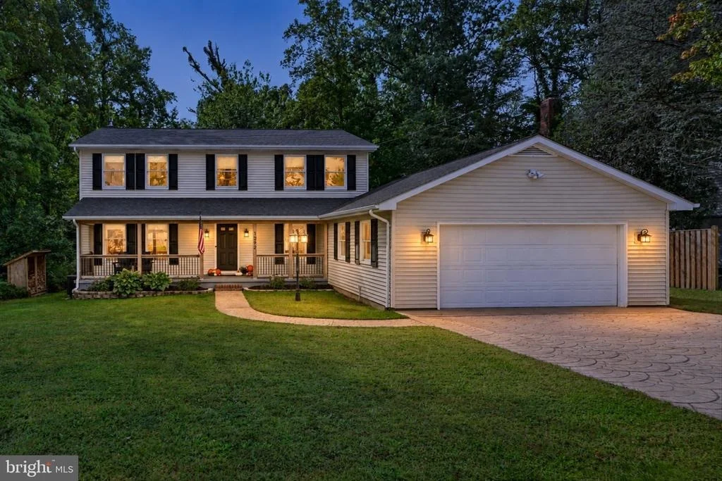 Photo of 1292 SWAN DRIVE