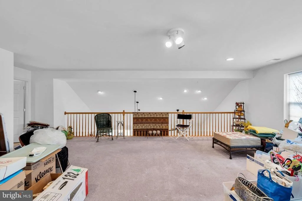 Photo of 121 GOLF VIEW DRIVE