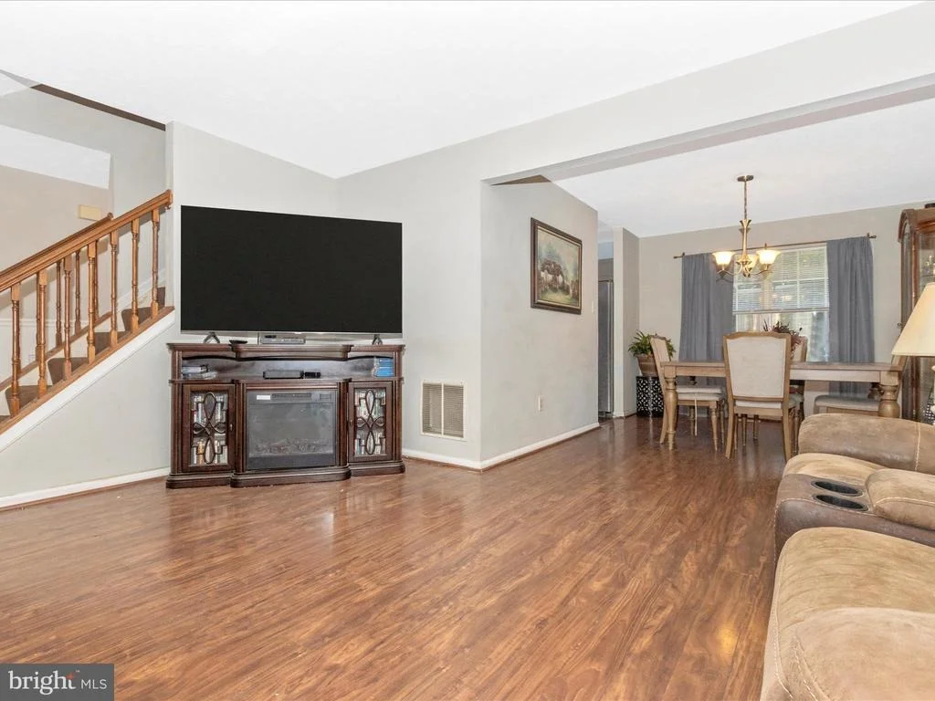 Photo of 7772 MONAGHAN ROAD