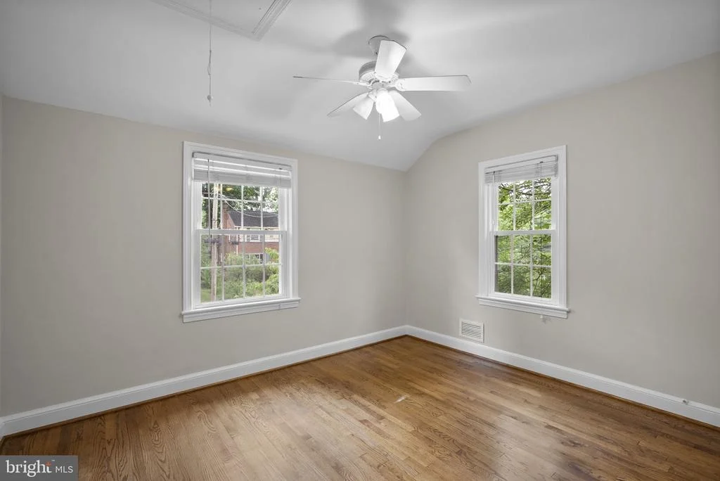 Photo of 1111 MEURILEE LANE