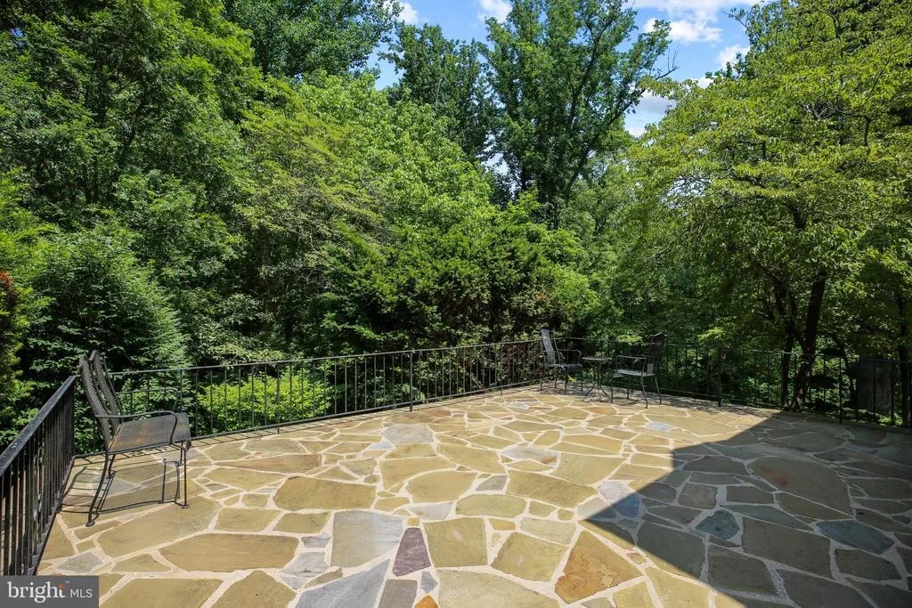 Photo of 1801 ASHTON ROAD