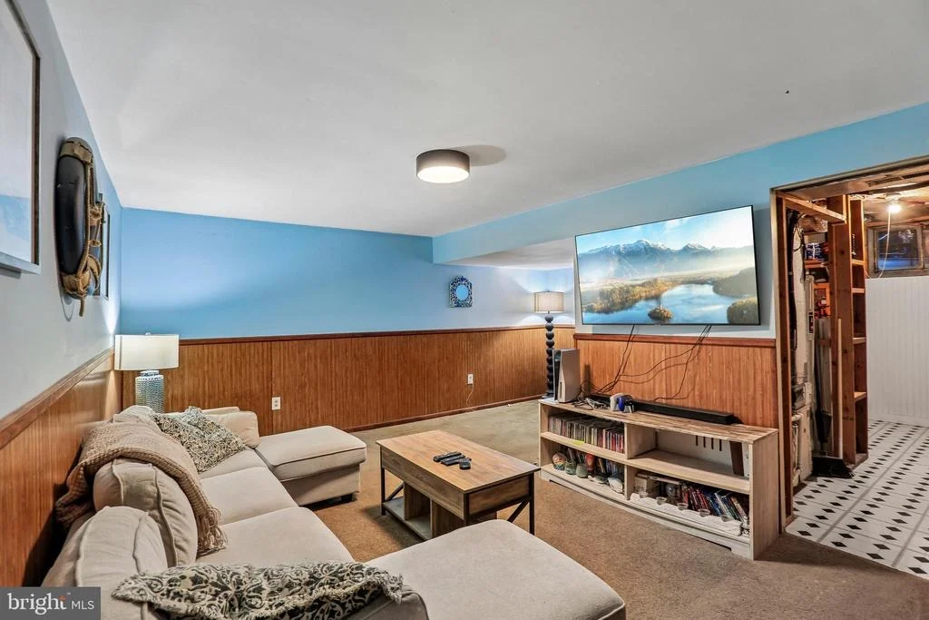 Photo of 422 BLOSSOM TREE DRIVE