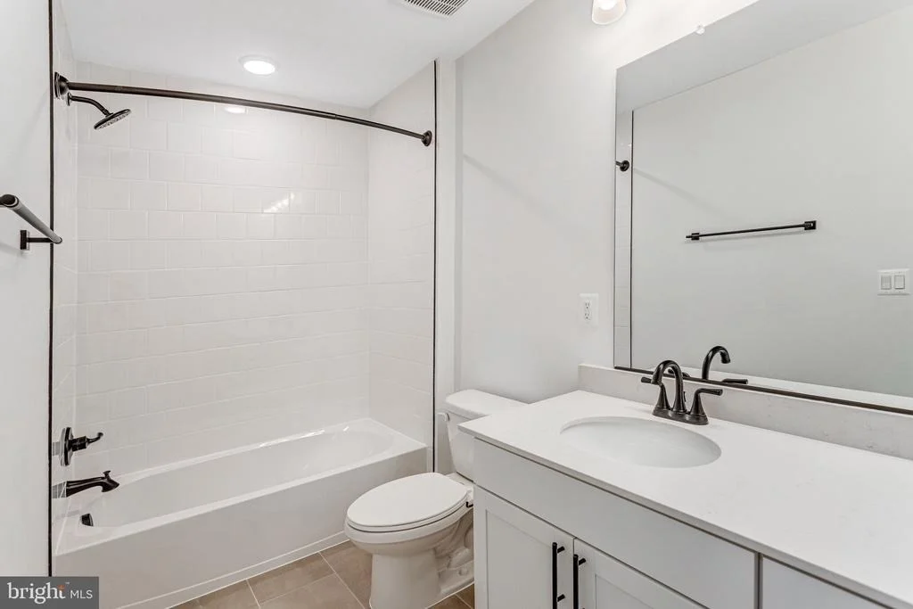 Photo of 624 CLOVER LANE