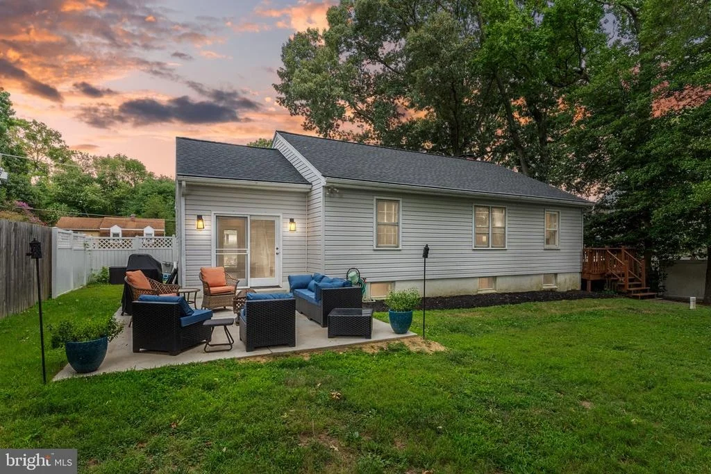 Photo of 866 CHESTNUT TREE DRIVE