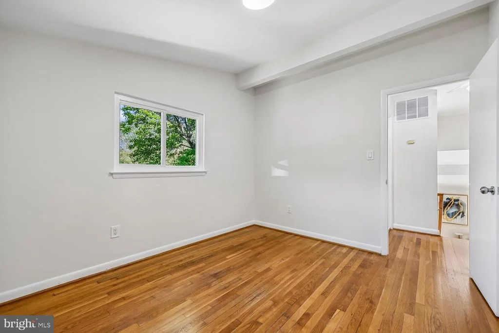 Photo of 300 GILSAN COURT