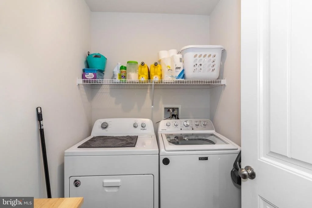 Photo of 142 POND VIEW LANE