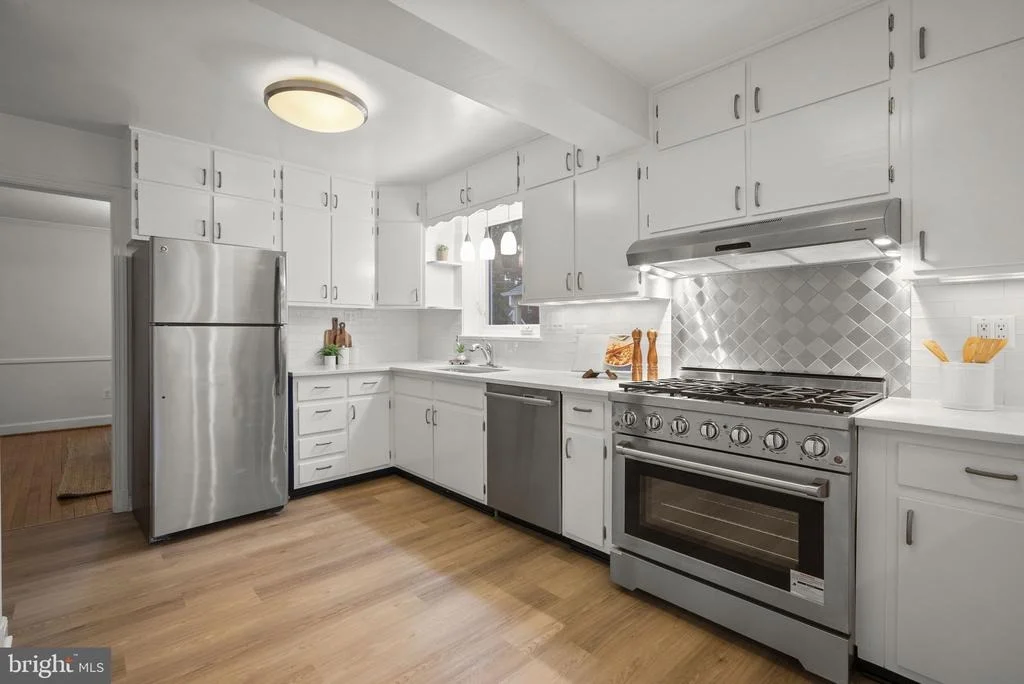 Photo of 9407 SEMINOLE STREET